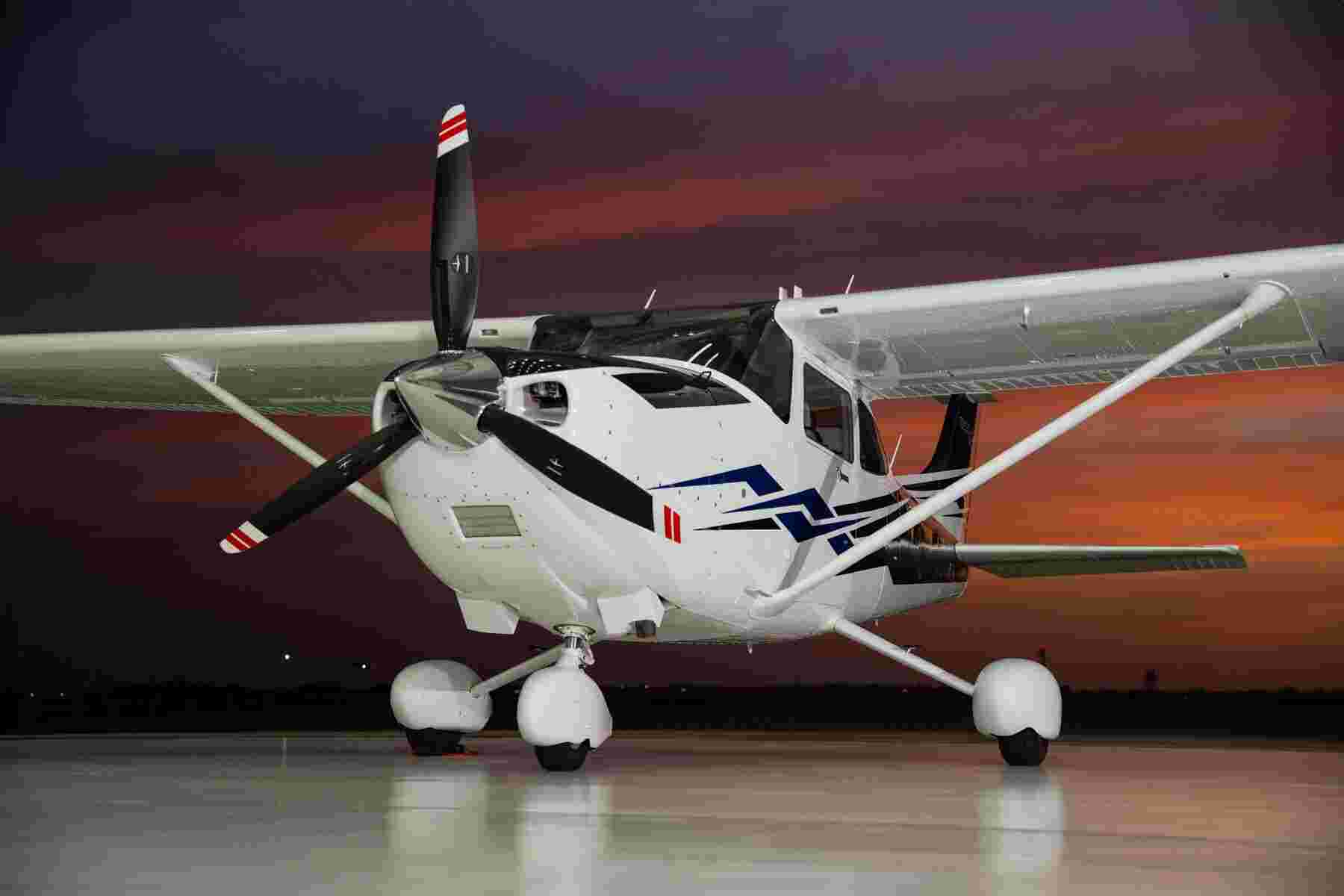 PROVEN AIRFRAME-blur