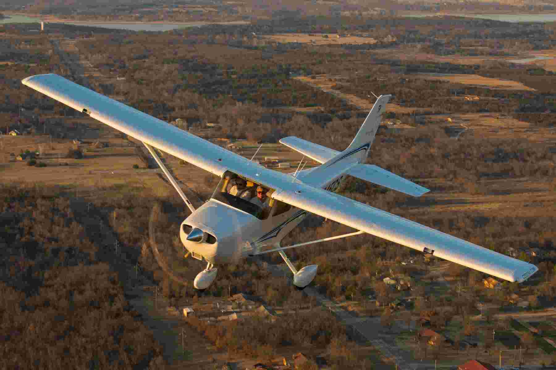 WINGS DESIGNED FOR THE STUDENT-blur