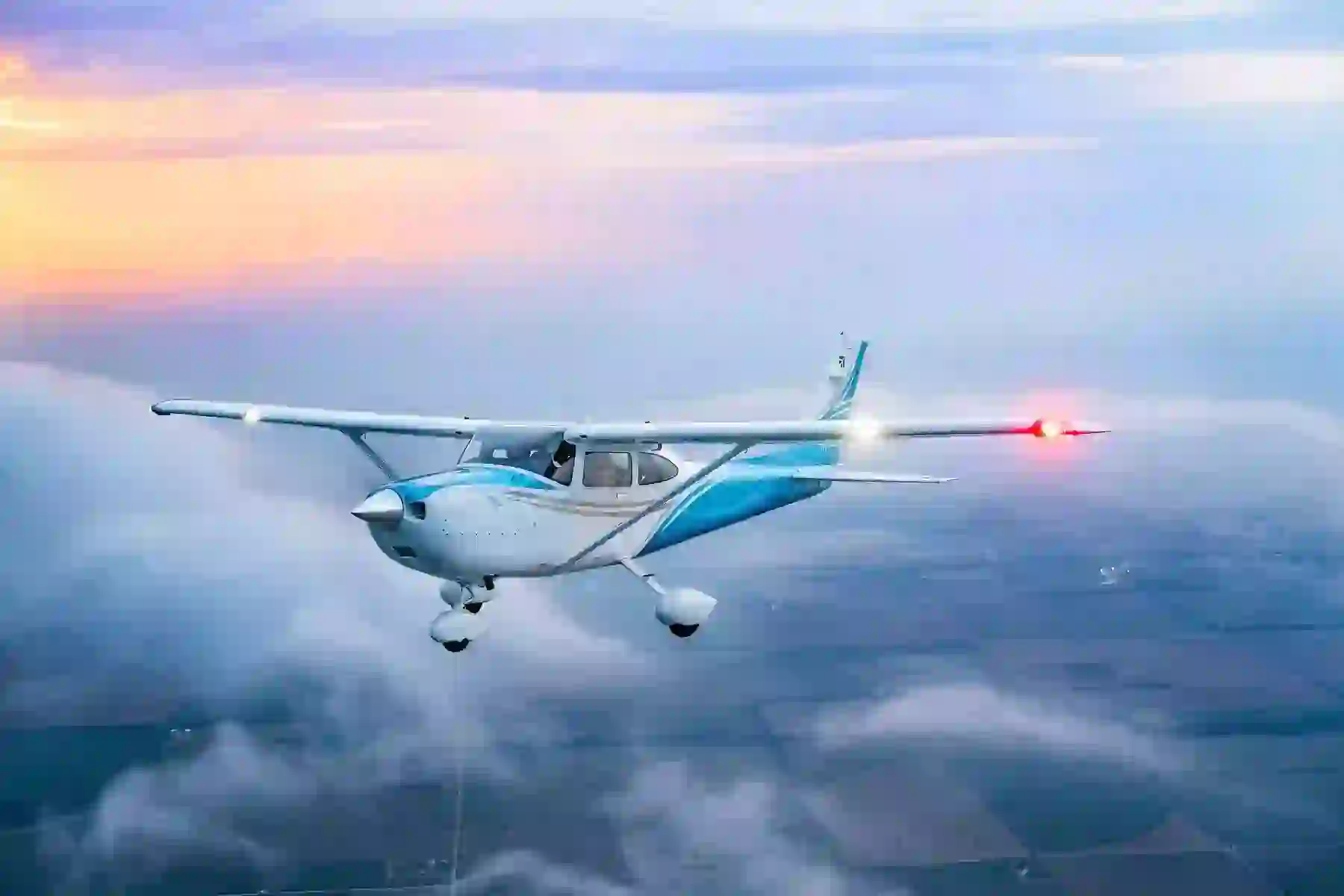 Turbo Skylane-blur